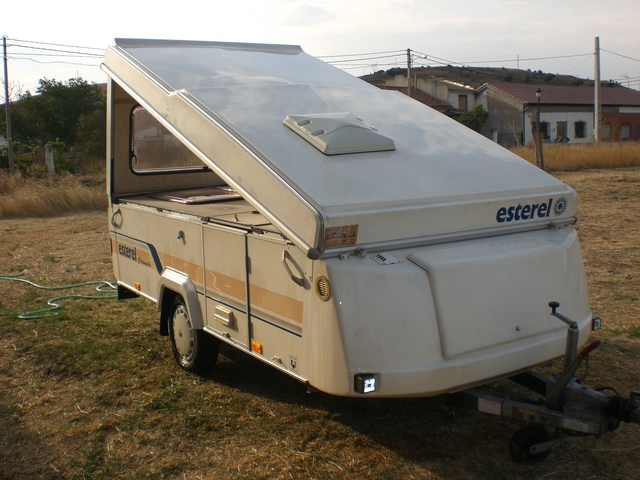 Nombre:  caravana 2.JPG
Visitas: 4668
Tama�o: 173.8 KB