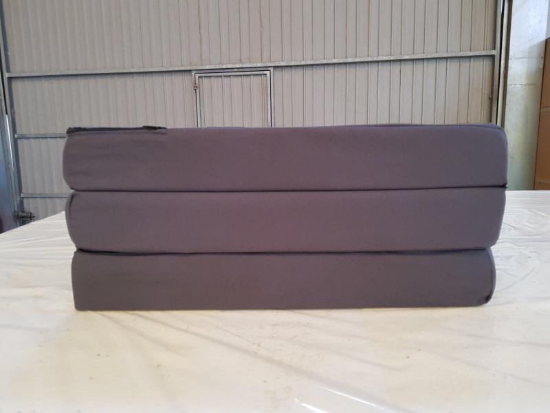 Nombre:  cff42725-210c-4817-8377-00c3fefab2e3.jpg
Visitas: 1275
Tama�o: 35.4 KB