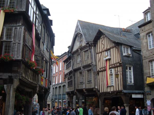 vacaciones 2006 269

Casas de madera. Dinan